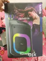 Fingers bluetooth speaker
