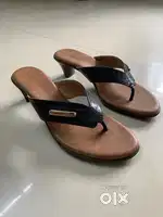 INC 5 Sandals (Size 6)