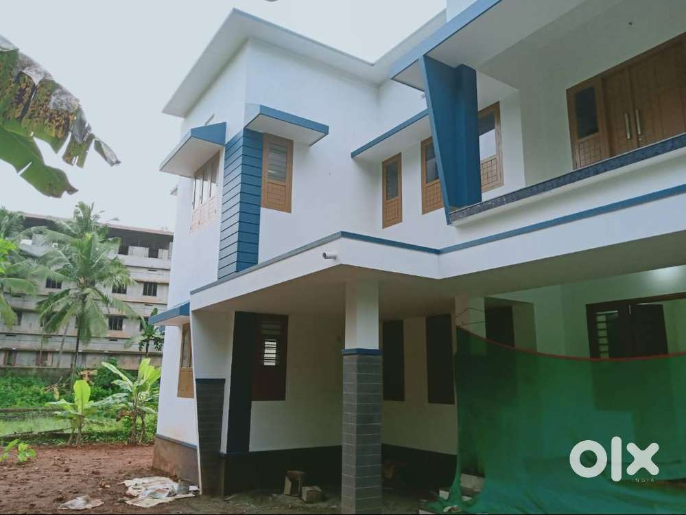 4BHK Semi-Furnished Hose For Sale at Varam, Kannur (ml)