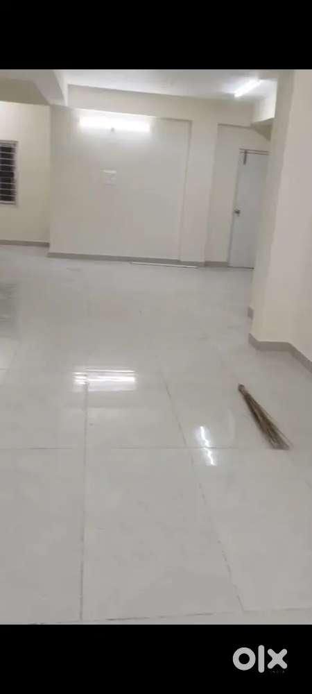 Commercial flat available on rent for office