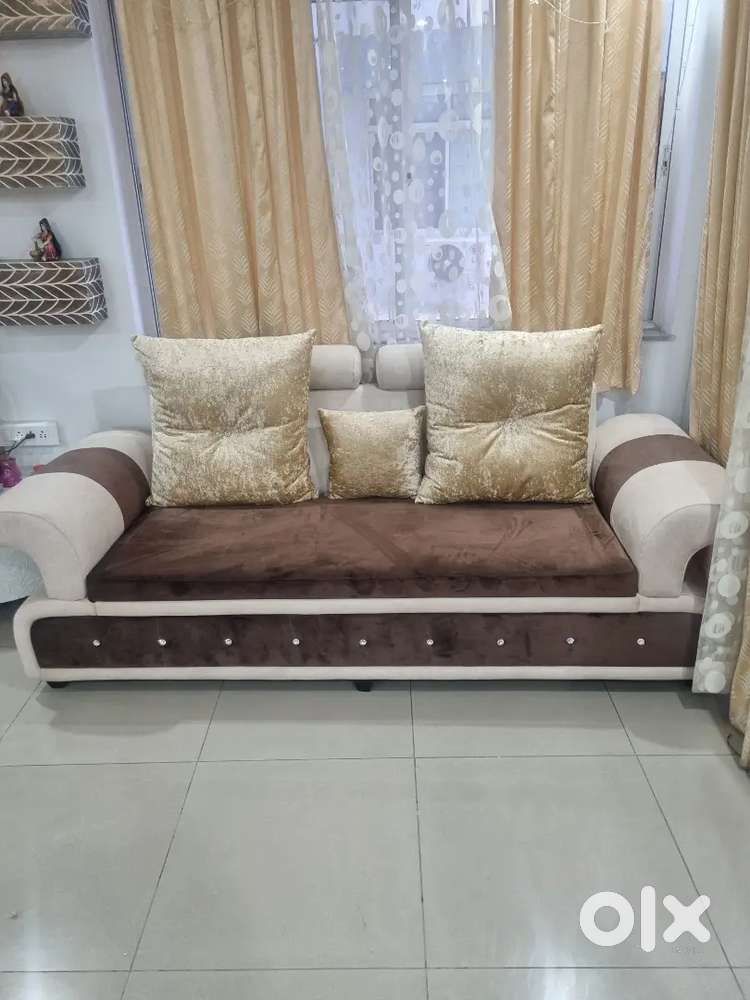 3 seater sofa