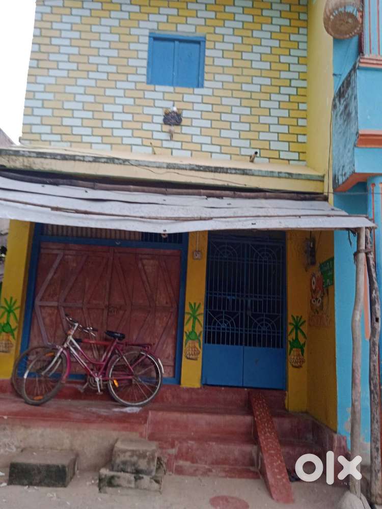 Bania house