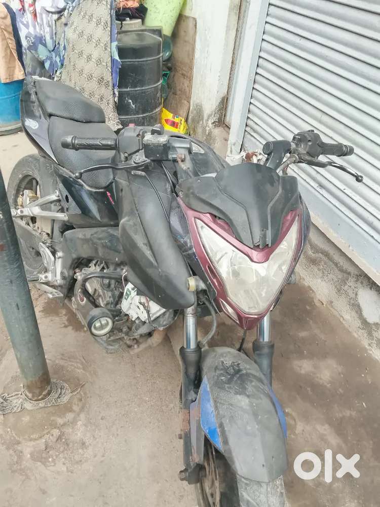 Good baik bjaj ns   200