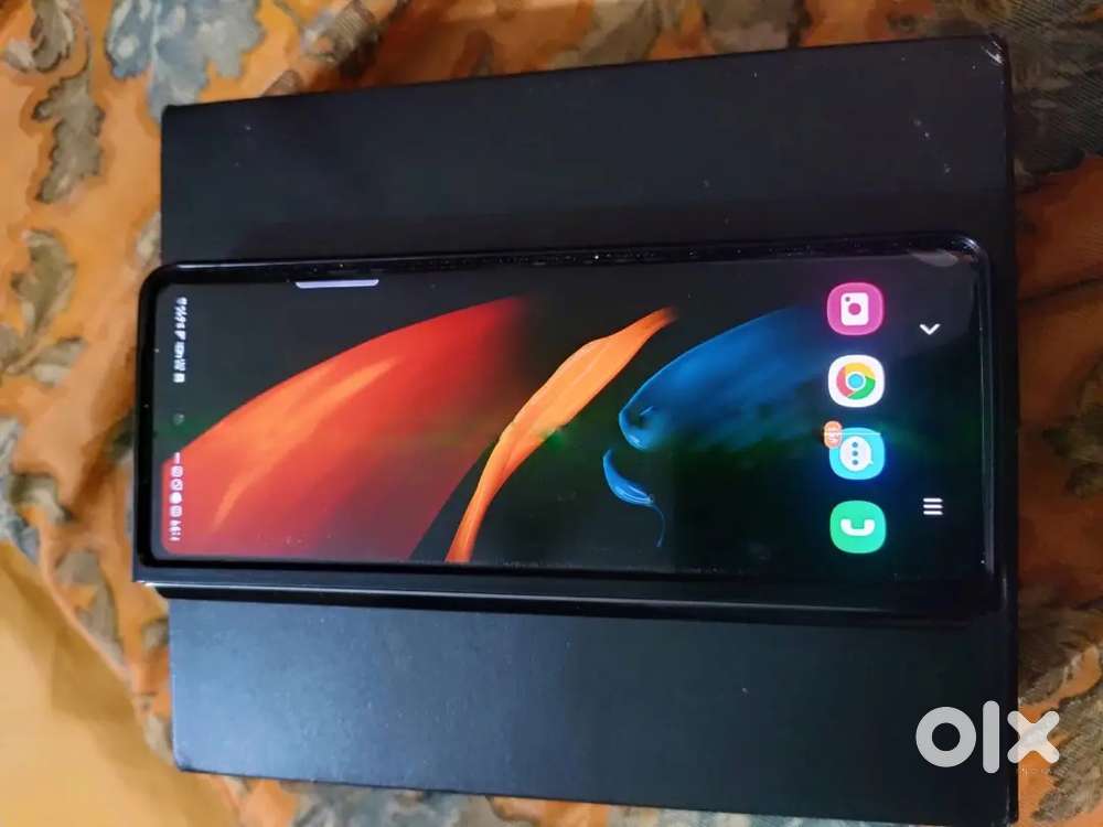 Samsung fold 2 new Condtion