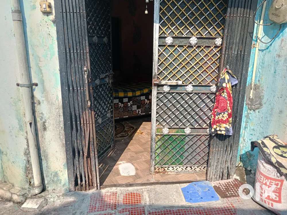 Dhawale me sale ho raha Ghar appko Kam rate me mil raha hai