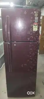 Dubble door fridge available