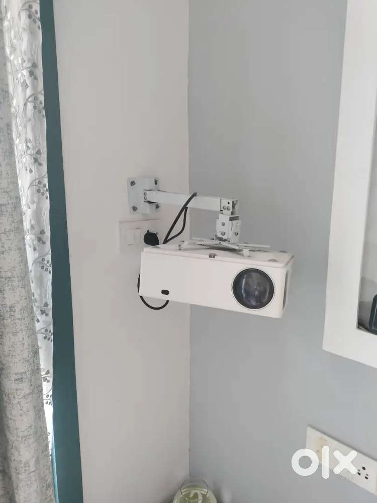 Projector for sale
