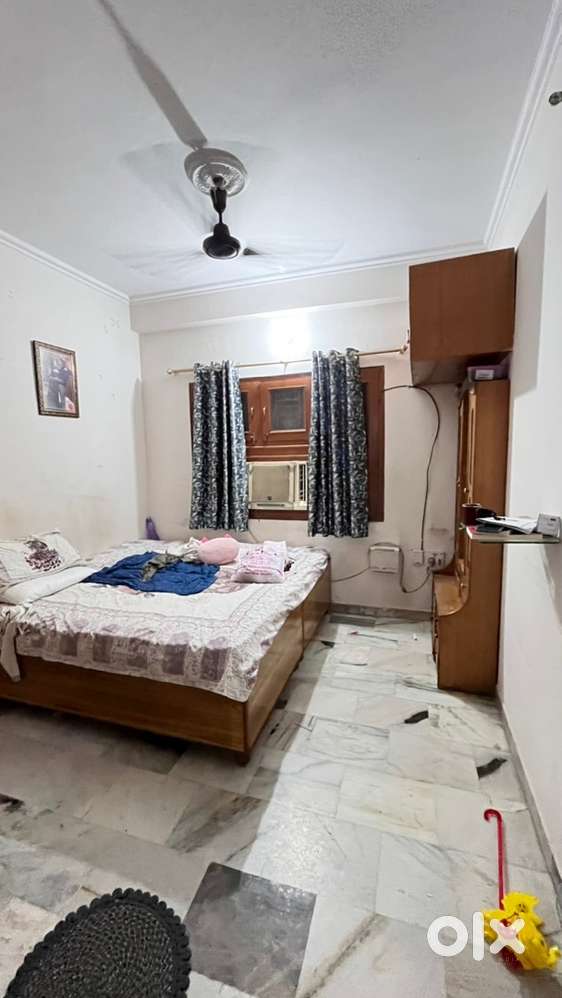 2 BHK FOR FAMILY