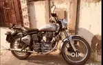 Royal Enfield Bullet Electra with self start right side Gear