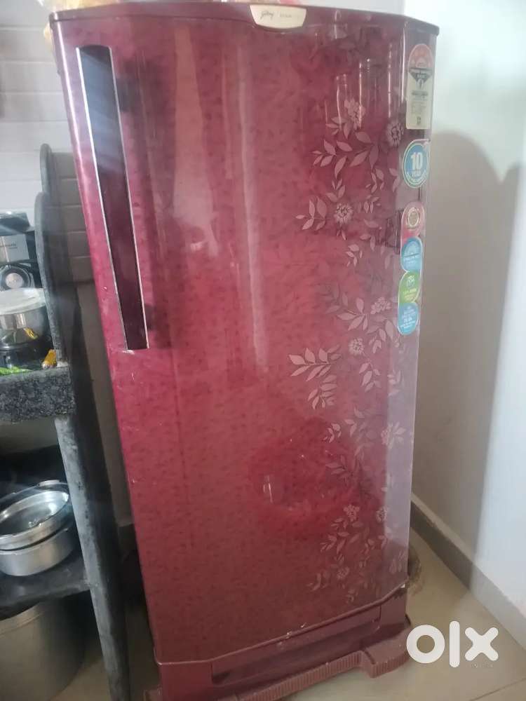 Single door godrej fridge