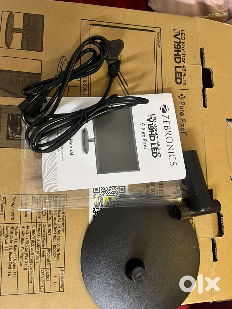 Zebronics 18.5 Inch HD Monitor - 7 days old