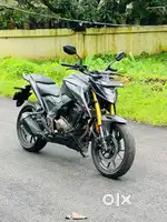 Hardly used
Insurance 5 + 5 
Goa registered 
Good condition