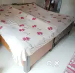 2 SINGLE BEDS, BE COMBINED