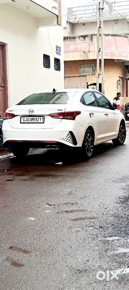 Hyundai Verna 2023 Petrol 58200 Km Driven
