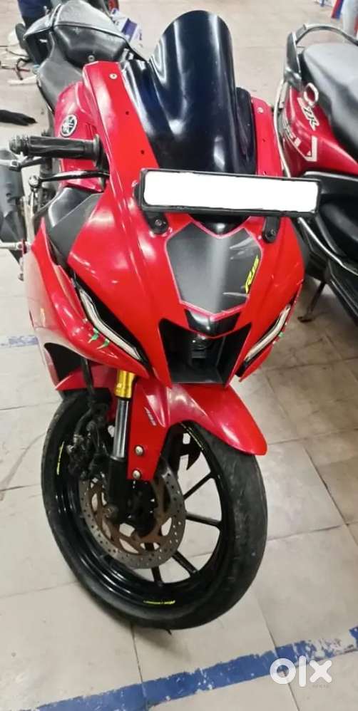 YAMAHA R15 V4 URGENT SALE