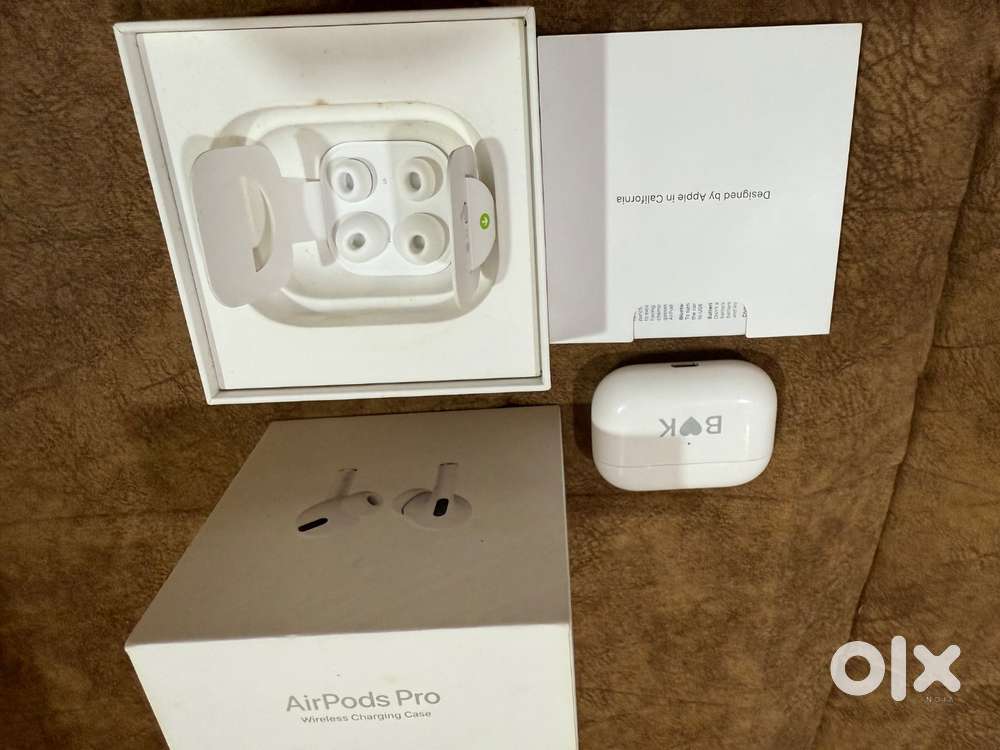 Apple airpods pro(1st gen)