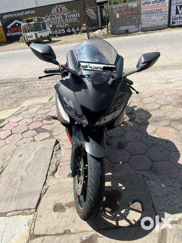 R15v3 Best Condition
