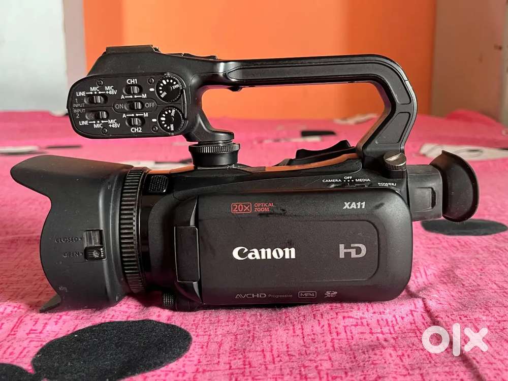 Canon XA 11 camcorder