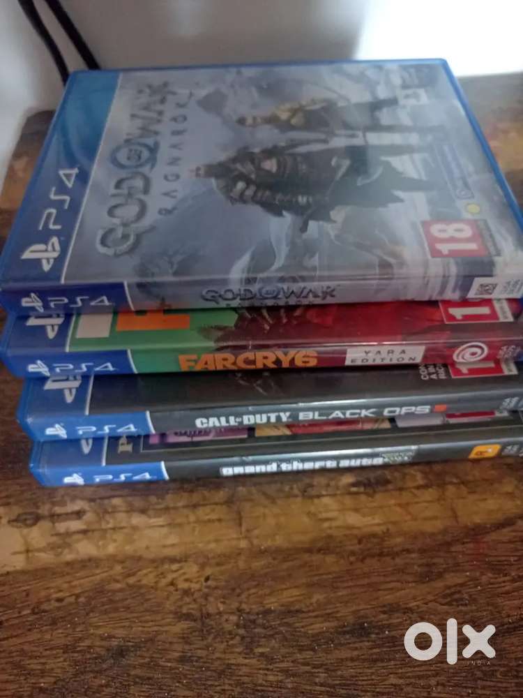 Sony PS4 black