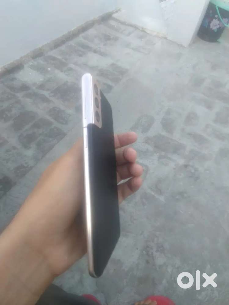 SAMSUNG S21 PLUS 5g phone 8 . 256 m h