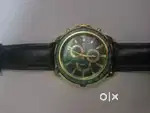 watch fully working green and golden color good design