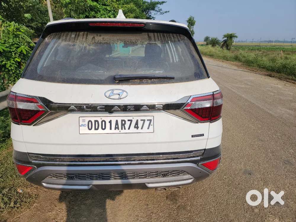 Hyundai Alcazar 2023 Diesel 23500 Km Driven