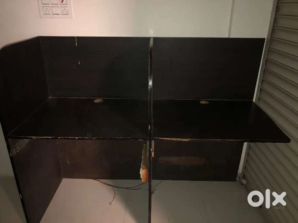 Computer tables for office
