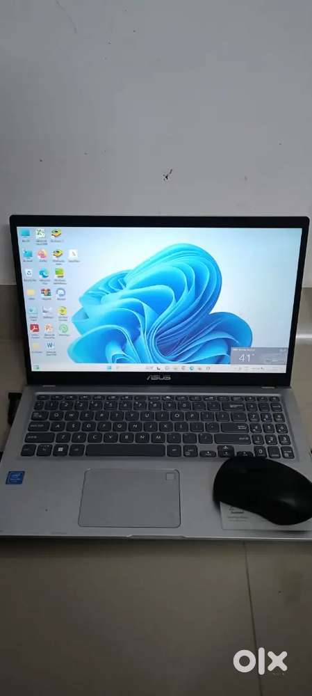4 GB RAM Laptop