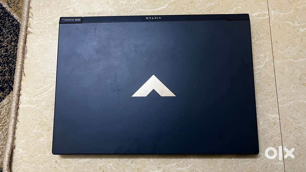 Hp victus intel i5 12th in warranty 4 month old