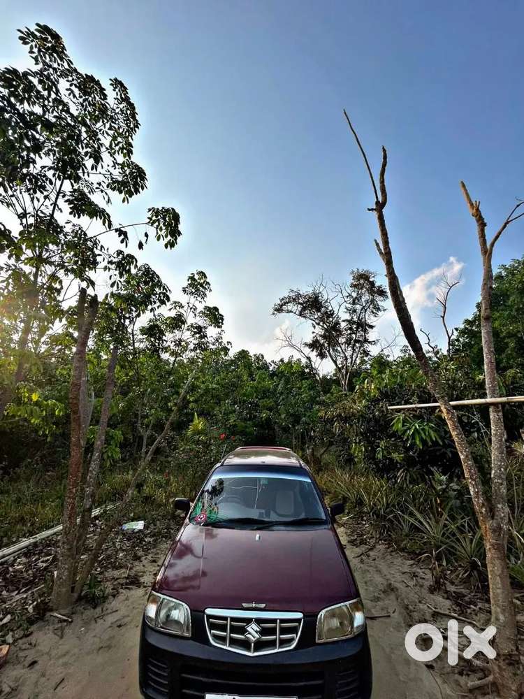 The car is very good condition due to urgent need of money I'm selling
