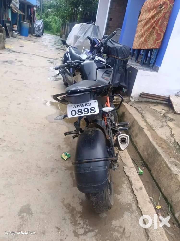 Ktm duke 250  bs6