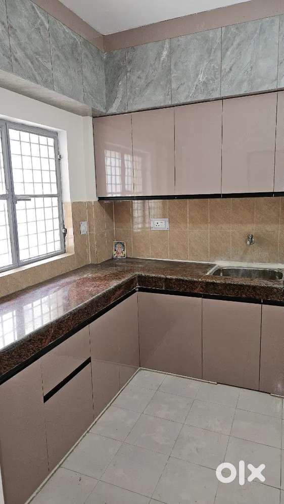 2bhk flat ready to move new  for sale prime location