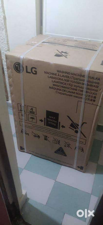 LG white washing  Machine Front Load 7 KG