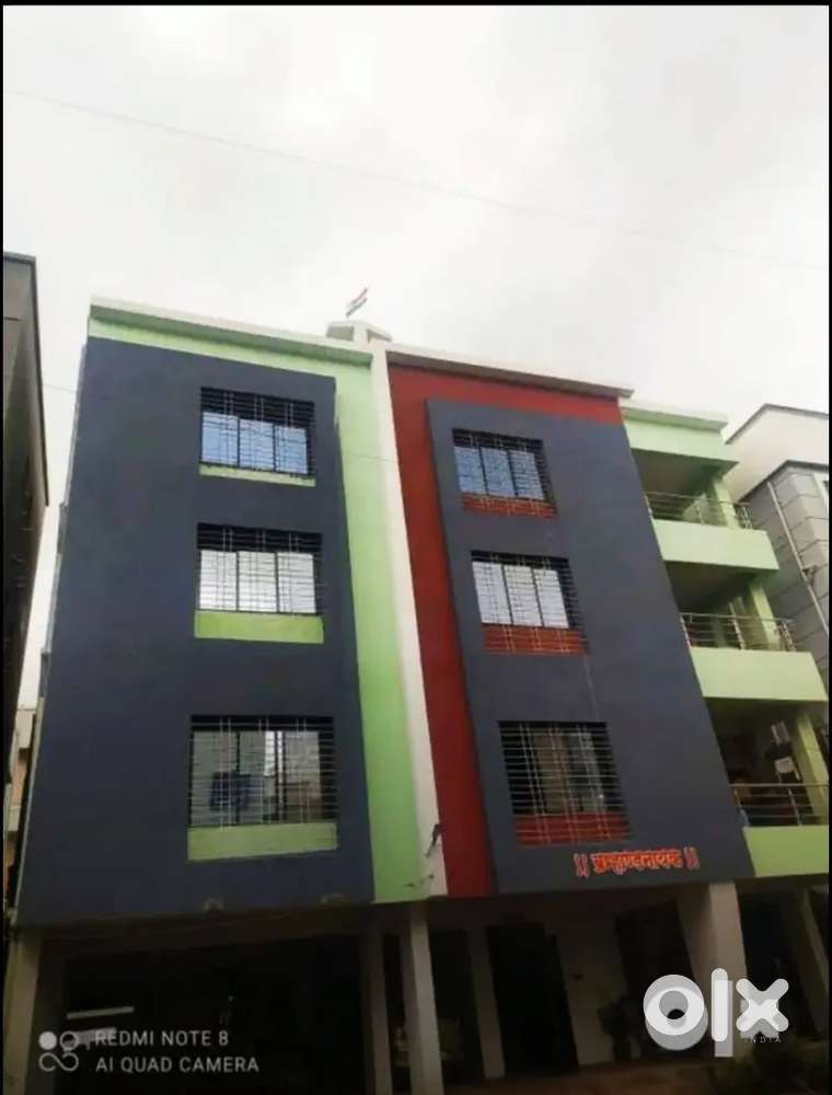 3 BHK 5 km from EON and Magarpatta City