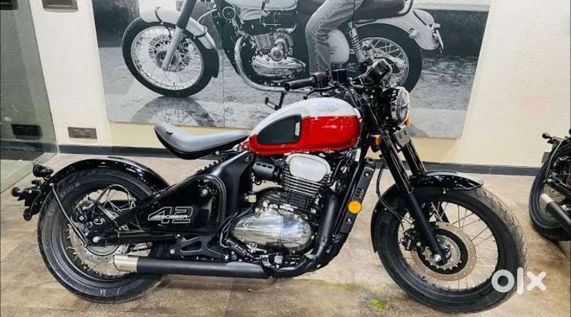 Jawa yezdi 42 boober