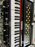 Music harmonium
