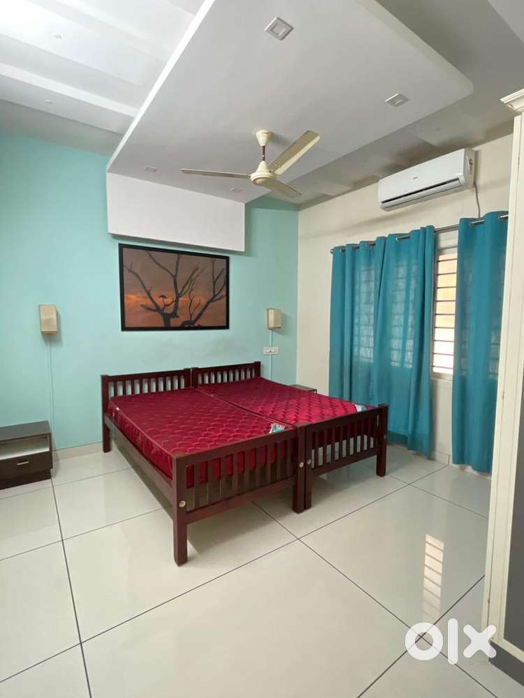 EDAPPALLY 3BHK FULLY FURNISHED APARTMENT AVAILABLE
