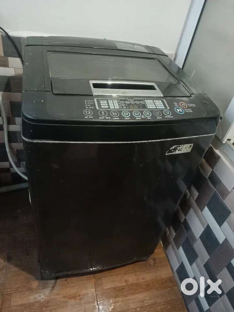 LG 7.5 kg top load washing machine