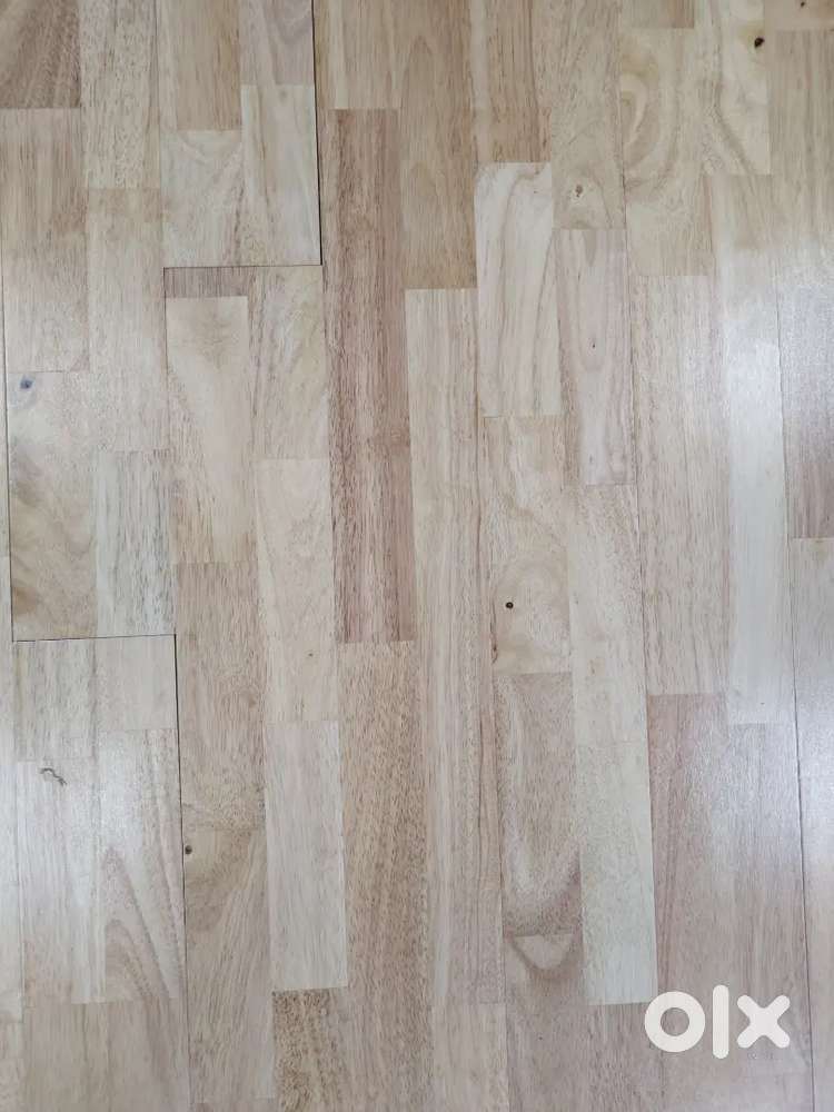 Wooden flooring in Good Condition