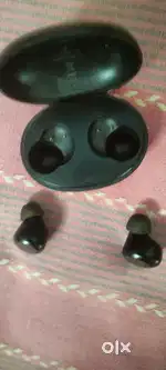 Realme  Q2  buds