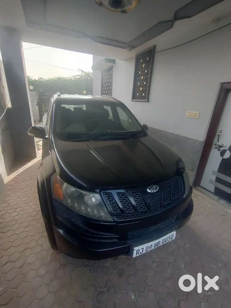 Mahindra XUV500 2012