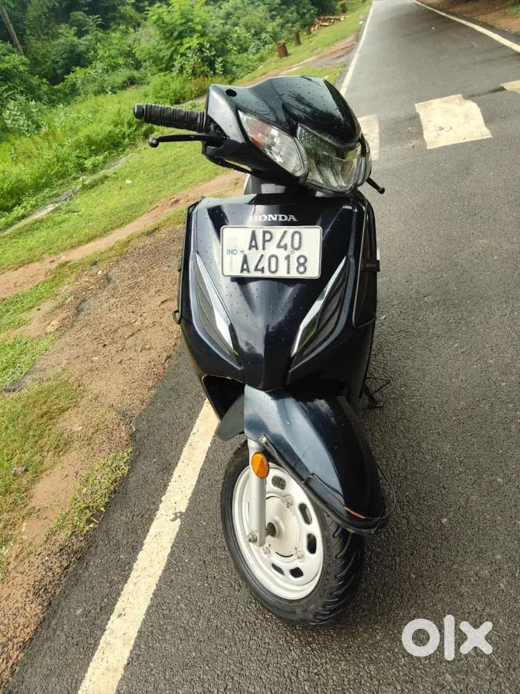 I want sell scooty