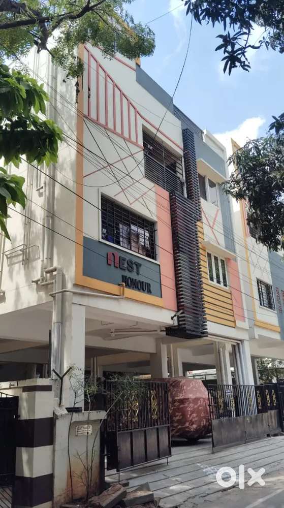 CHOOLAIMEDU FLAT FOR SALE