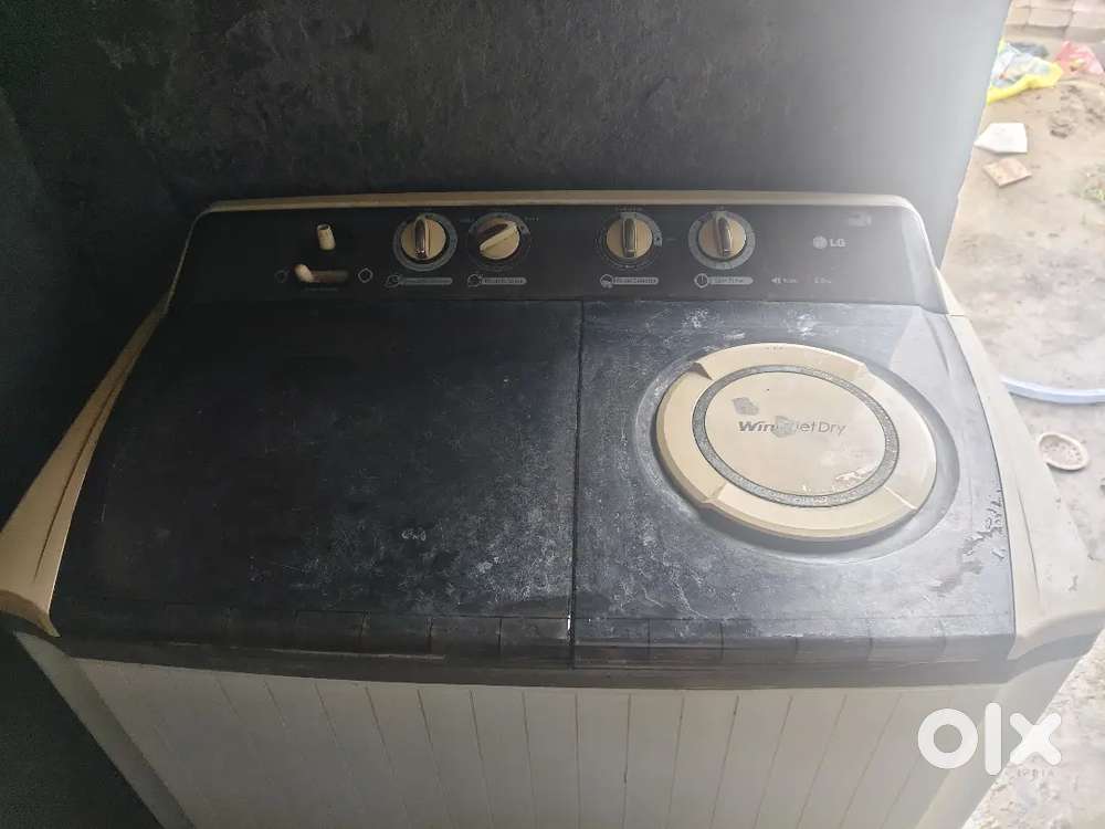 LG 8.5 KG Semi Automatic washing machine
