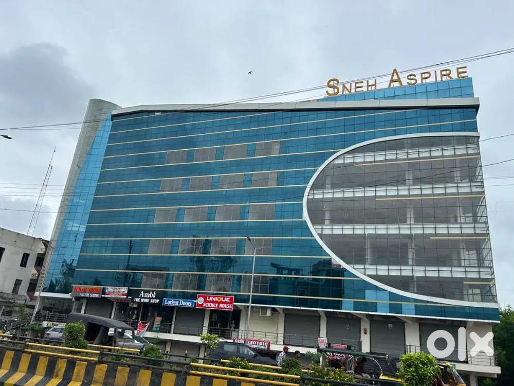 Shop available for rent