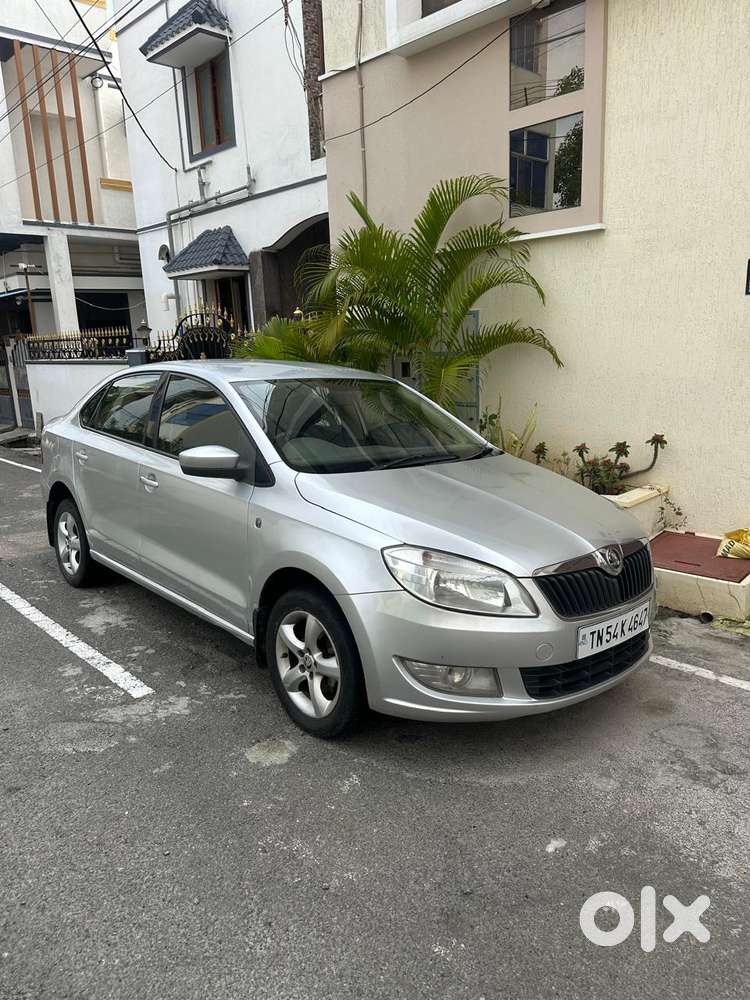 Skoda Rapid 1.6 MPI Ambition, 2015, Diesel