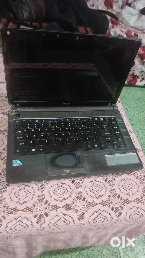 Redmi not 9 pro and redmi not 6 pro and acer laptop