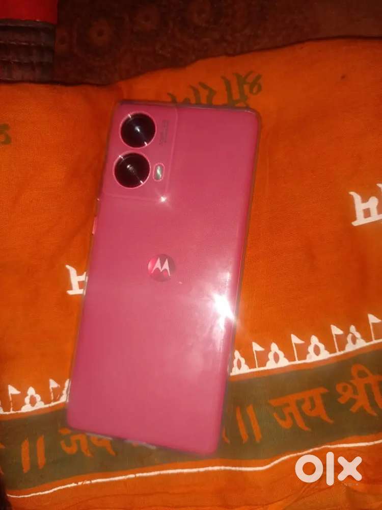 Moto G85 (8/128)