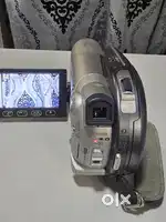 Canon DC 100 Digital DVD Video Camera