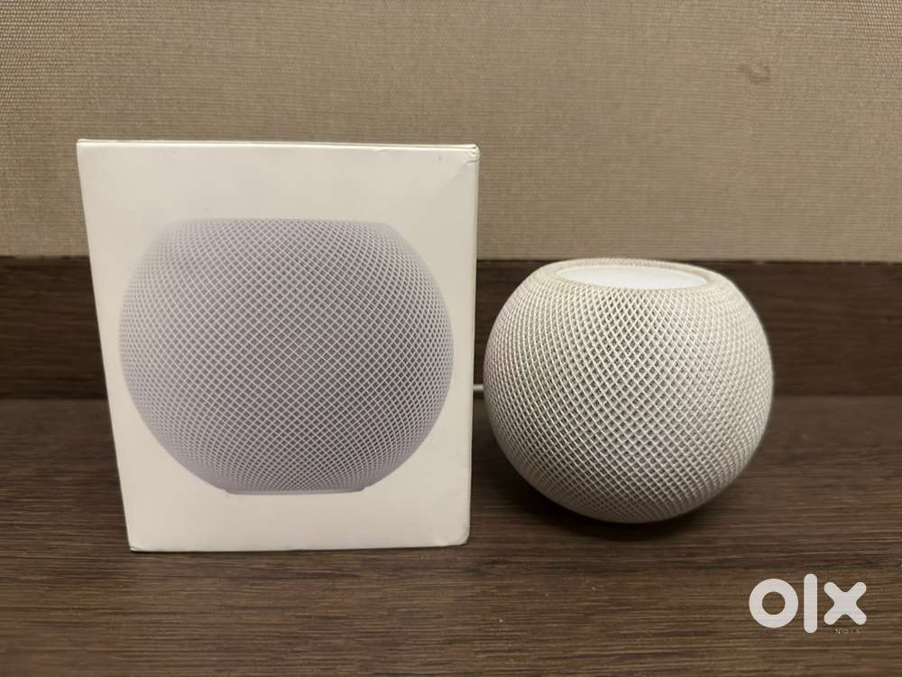 Apple homepod mini in brand new condition with box